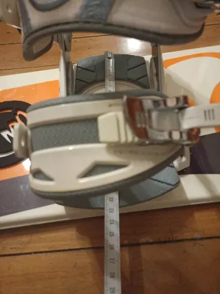 Tabla de Snowboard con Fijaciones. Consultar envío