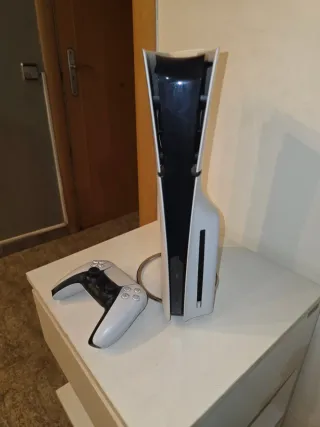 Consola PS5 Slim 500GB Blanca