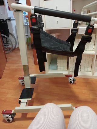 Grúa para traslado de enfermos