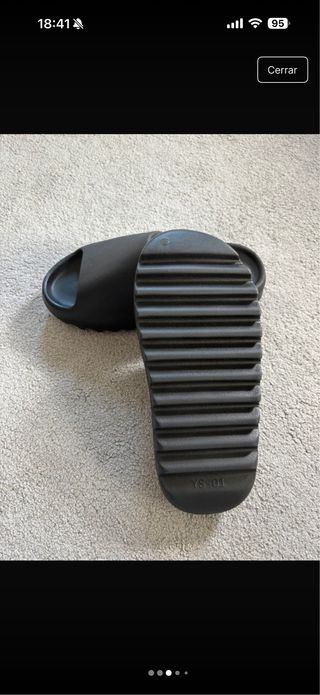 Yeezy Slide YS-01 Negro