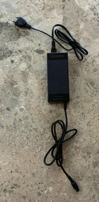 Hoverboard iScooter Rojo + Cargador y Funda