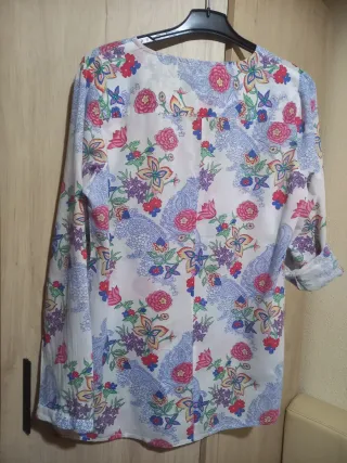 Blusa mujer estampada floral