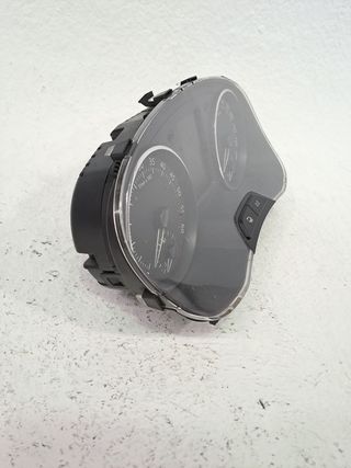 CUADRO INSTRUMENTOS SKODA RAPID (2)