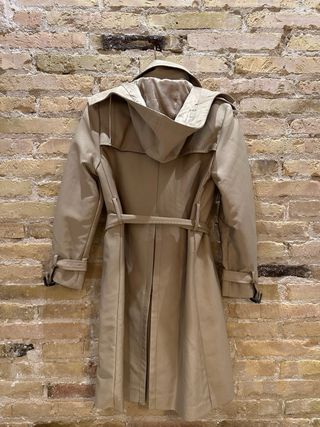 Chubasquero Zara Beige Mujer