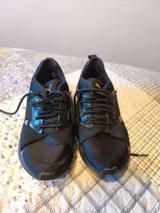 Zapatillas Puma Muse X-2 Metallic Negro/Dorado