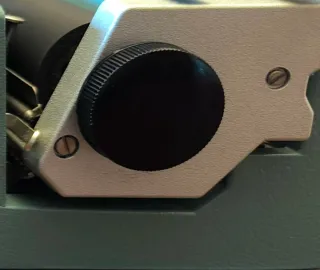 Máquina de escribir Olivetti Lettera 32