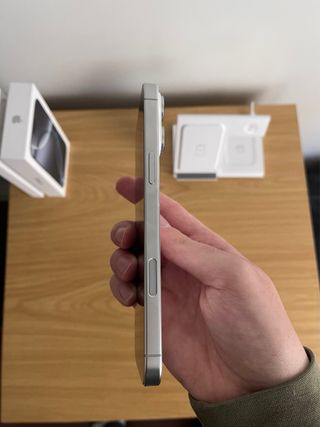 iPhone 16 Pro Max + Capa MagSafe