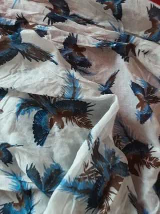 Scampolo stoffa uccelli blu e marroni