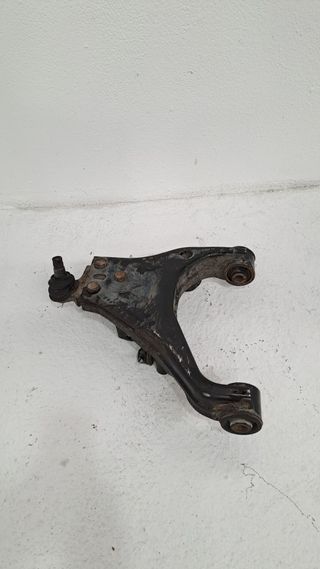 BRAZO SUSPENSION INFERIOR DELANTERO IZQUIERDO KIA SORENTO (2)