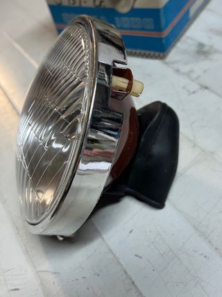 Faro Optica Delantero Seat 131.NUEVO