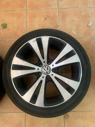 Llantas VW 18” Originales Passat B6