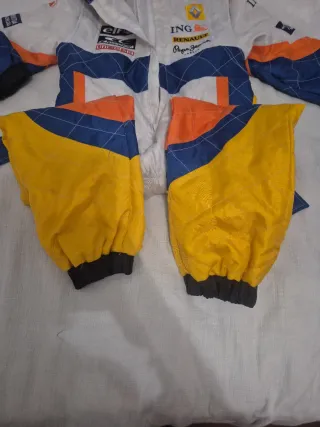 Traje de piloto ING Renault Pepe Jeans