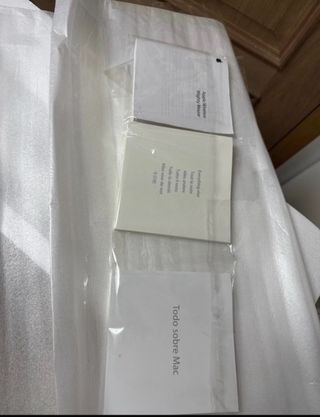 Caja iMac 24” 2008