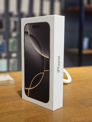 IPHONE 16 PRO 128GB TITANIUM PRECINTADO
