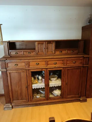 Aparador de madera teca