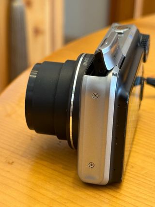 Digicam Canon PowerShot SX210 IS · 14 MP Zoom x14