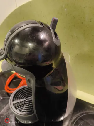 Cafetera Nescafé Dolce Gusto Negra