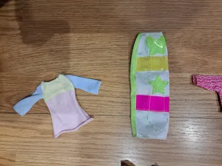 Lote 6 Abbigliamento Vintage Anni '90 e 2000 Barbie