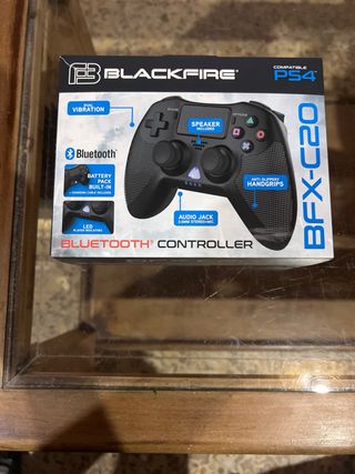 PS4 Slim 500 GB + 2 Juegos + Mando