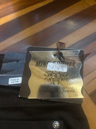 Pantalón vaquero marrónvalia 21,95