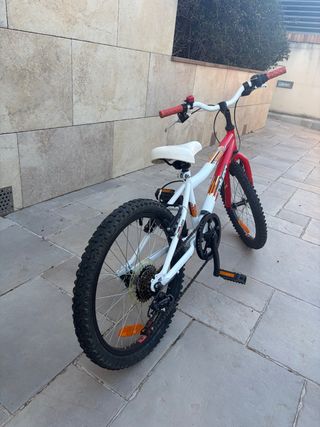 Bicicleta infantil 20” Coluer Mongoose rojo/blanco