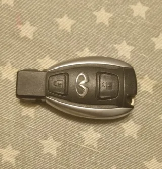 Llave Mando Infiniti