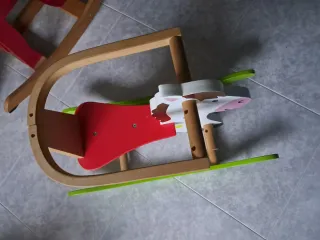 Caballito balancín de madera