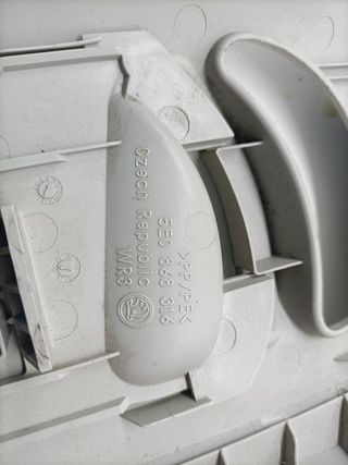 MOLDURA SKODA OCTAVIA COMBI (5E5) (3)