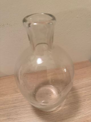Caraffa in vetro vintage con tappo