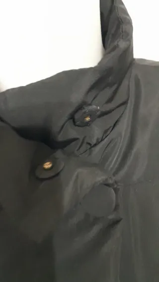 Abrigo acolchado Purificación García negro