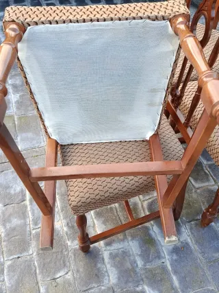 Conjunto de 4 sillas  X20€ lote