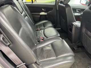 Volvo XC90 2003