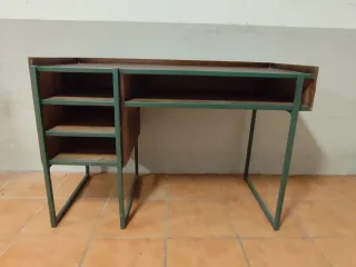 Escritorio industrial madera y metal