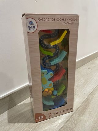 Cascada Coches y Monos Madera Mundo Diver