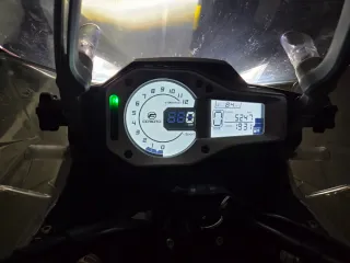 CF Moto 650 MT Adventure Moto