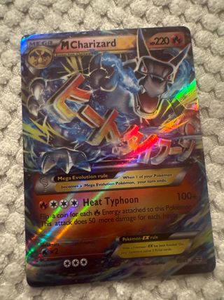 Carta Pokémon M Charizard EX 220 HP