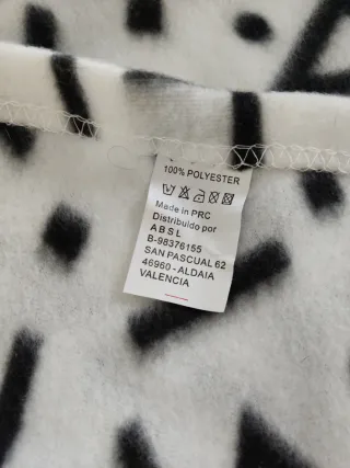 Manta Bata Polar Diseño Geométrico