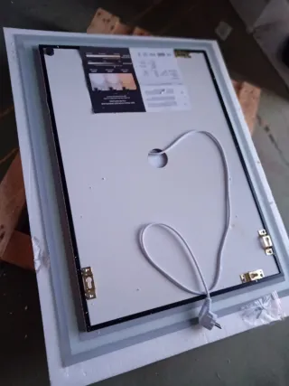 Espejo LED Cuadrado Baño