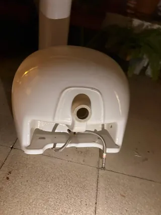 Lavabo Gala con pedestal y grifo