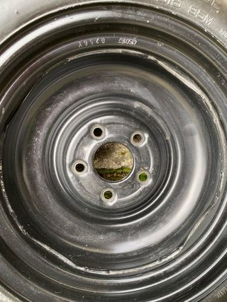 Rueda de repuesto Hyundai Kia T125/80D15