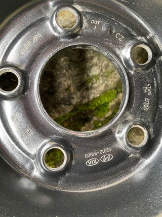 Rueda de repuesto Hyundai Kia T125/80D15