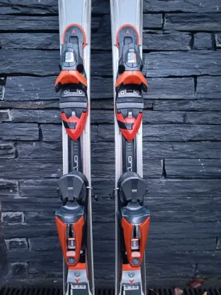 Esquís Dynastar Contact 9