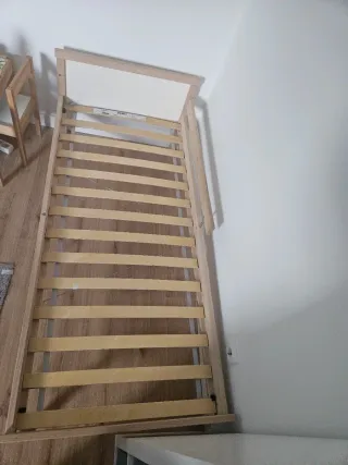 Cama infantil Ikea con colchón completa