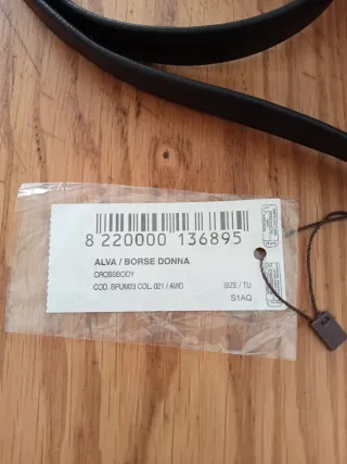 Borsa grigia trapuntata