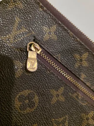 Neceser Monedero Louis Vuitton Marrón Dorado