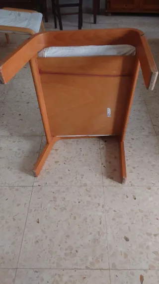 Reposapiés IKEA madera blanco