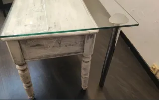 Mesa escritorio cristal y madera