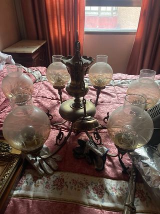 Lámpara de araña dorada 6 brazos