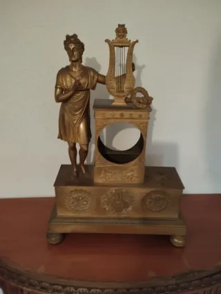 Reloj Imperio Bronce Figura Mujer Lira