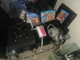 PS4 Pro y Nintendo Wii U + Juegos y accesorios
